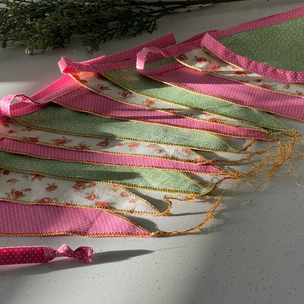 Handmade Spring bunting. - Picture 2 of 5